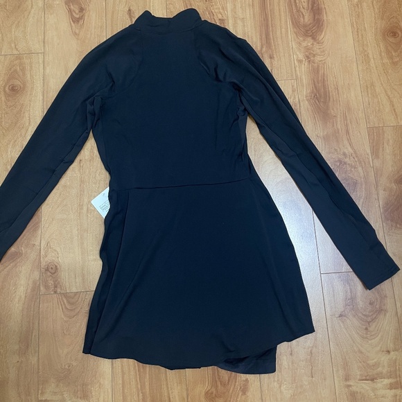 Lululemon Women Long Sleeve Tennis Dress Black Sz 4 New With Tag - Picture 4 of 10